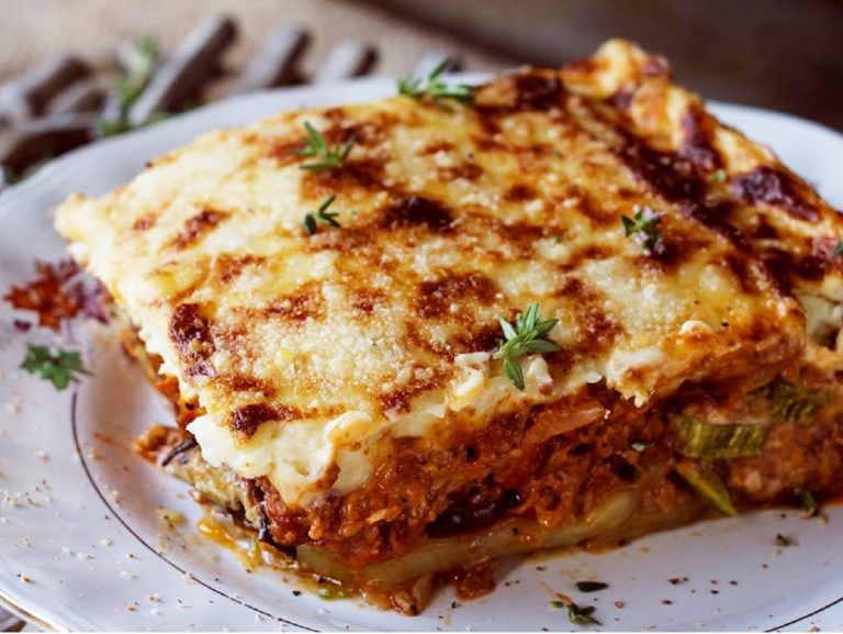 Deze vegetarische Moussaka is nét zo lekker als het traditionele recept ...