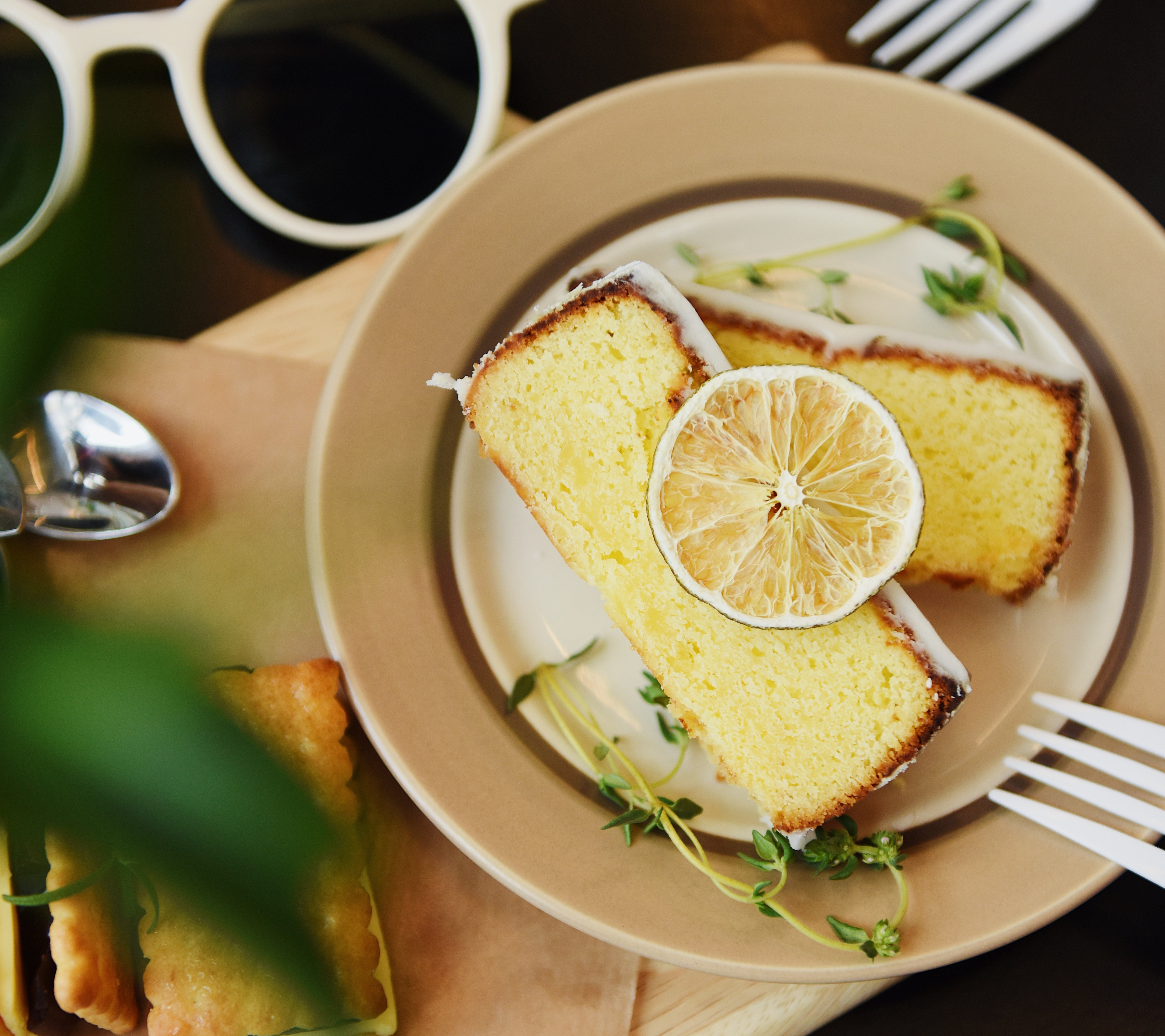 vegan lemon cake