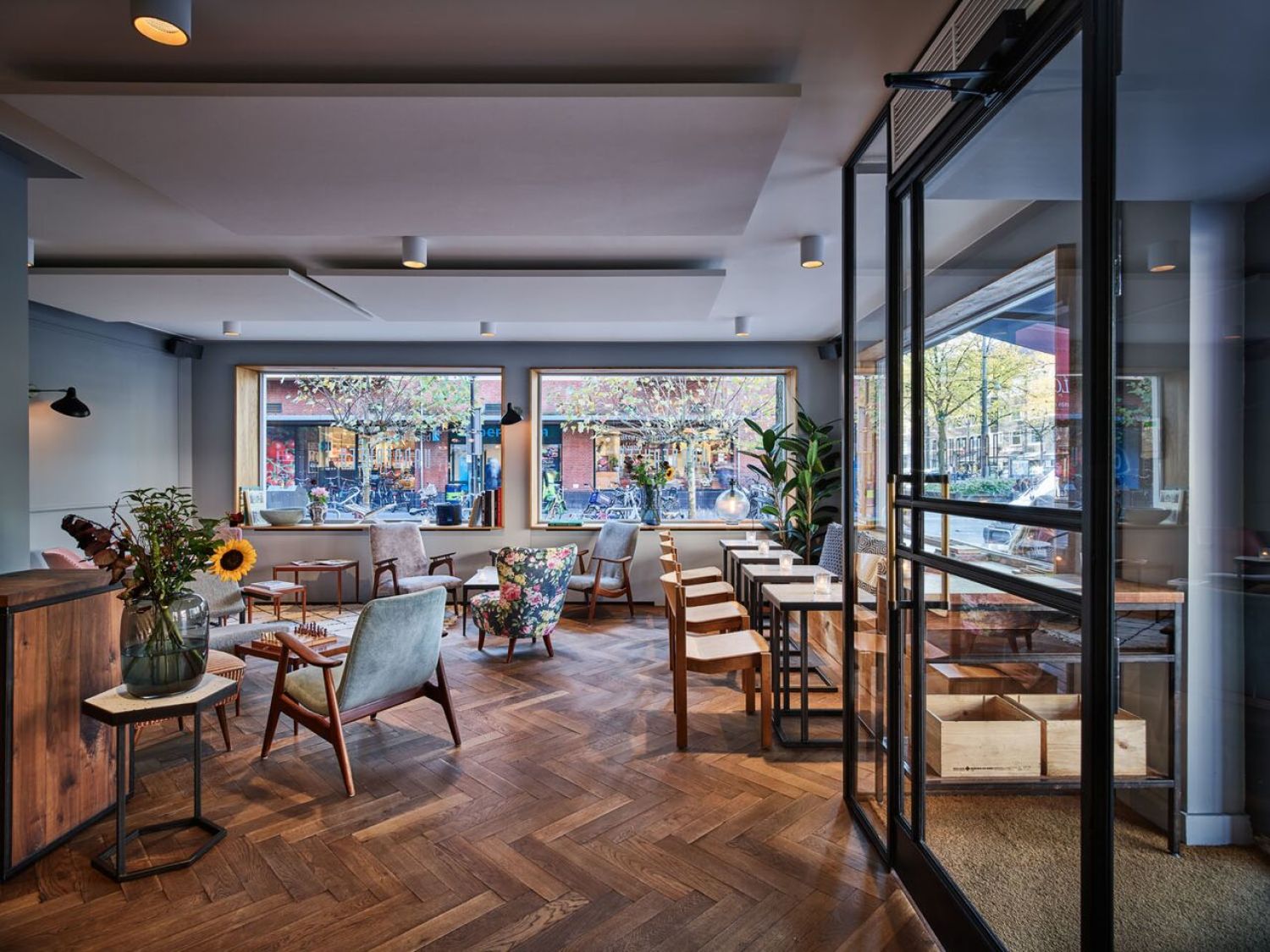 Dé huiselijke hotspot van Amsterdam: Vanderveen Bar and Kitchen in de Beethovenstraat