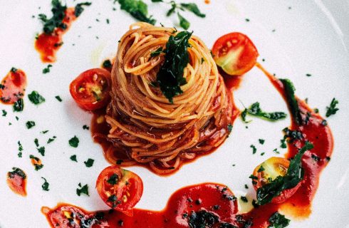 Super lekkere walnoten spaghetti met pompoen en spinazie