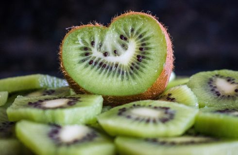 Ontbijt: Griekse yoghurt met kiwi en muesli