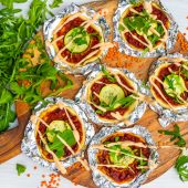 Vegan: Portobello miso burger met guacamole
