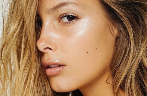 5 dingen die je niet wist over het aanbrengen van oogcrème