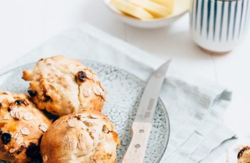 Glutenvrij ontbijten? Probeer deze heerlijke (en gezonde) muesli kwark bollen eens