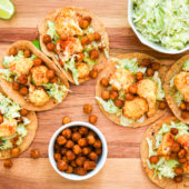 Recept: soft taco’s met bloemkool, kikkererwten en koolsla