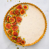 Recept: gepofte knolselderij met Pulled Oats en pompoenpuree