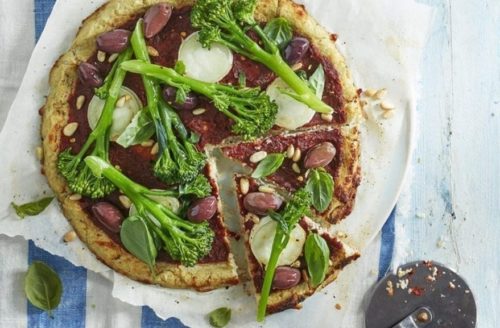 Recept: Bloemkool pizza met geitenkaas en broccoli