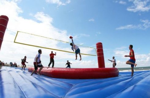 Nieuwe en onbekende sporten om deze zomer uit te proberen!