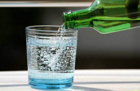 Wat? Water met prik maakt dik?