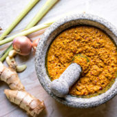 Recept: Vegan Indiase Chana Masala met Kurkuma en Gember