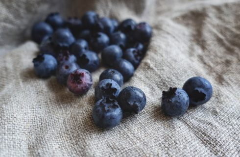 Blauwe bessen en de 5 voordelen als je ze regelmatig eet!