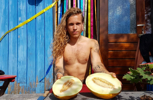Mees (23) eet alleen nog maar fruit..