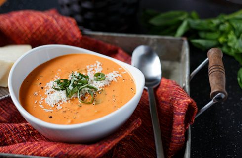 Lekker & simpel: Tomaat basilicum soep