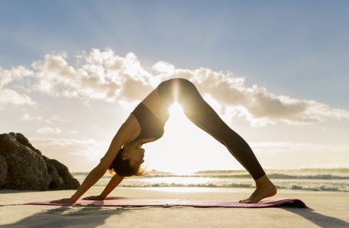 Versterk je core met deze yoga flow