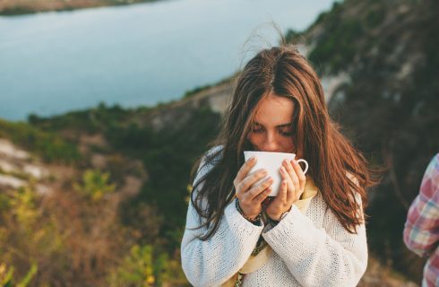 Dit is waarom je je waterkoker niet 2 keer achter elkaar aan moet zetten
