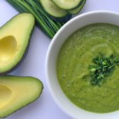 Recept: gezonde no-cook komkommer meloen soep