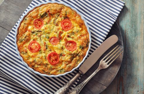 Heerlijke frittata met kip en paprika uit de oven